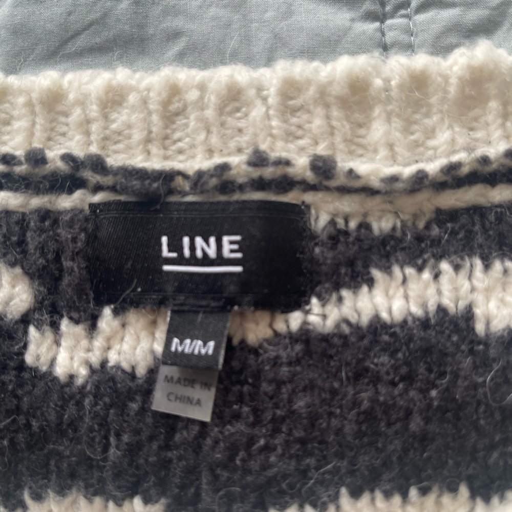 LINE Women's Black and White Crew Neck Sweater
